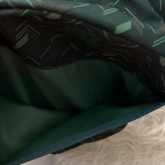 SOLD- MEC Dark Green Patterned Men's Belt Bag - Picture 4 of 5